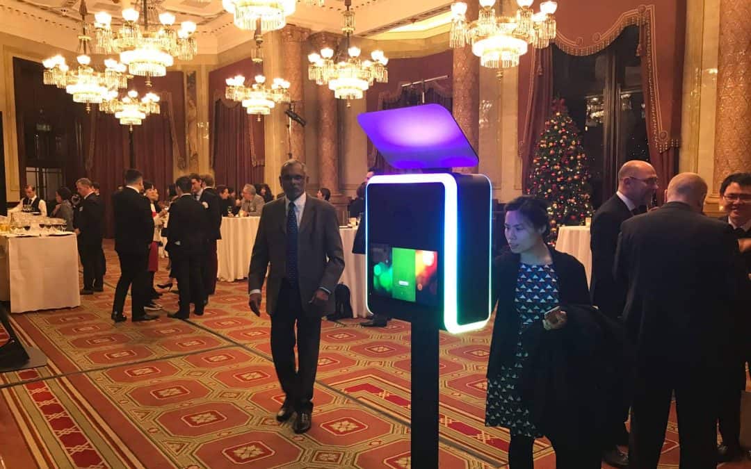 Chinese Airlines Green Screen Booth